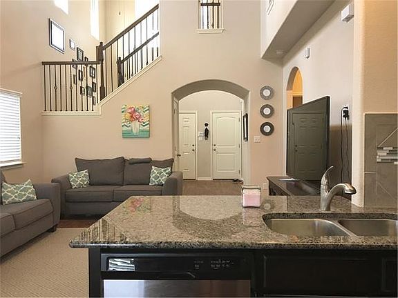 4th image of 137 Fort Griffin Dr