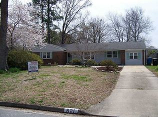 621 Sandy Springs Ln, Virginia Beach, VA 23452