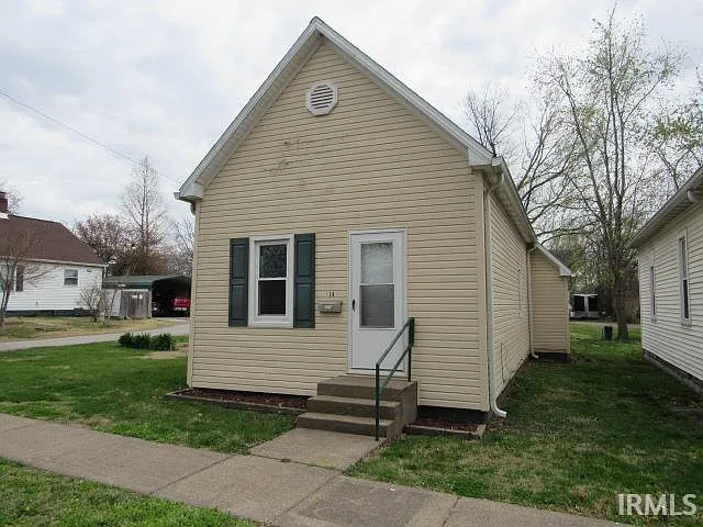 138 W 9th St photo 1