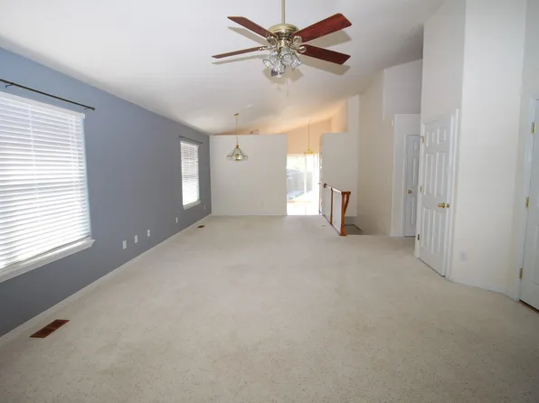 1175 Hill Mesa Ct, Colorado Springs, CO 80905