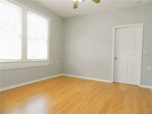 4033 Eagle St — Photo 7