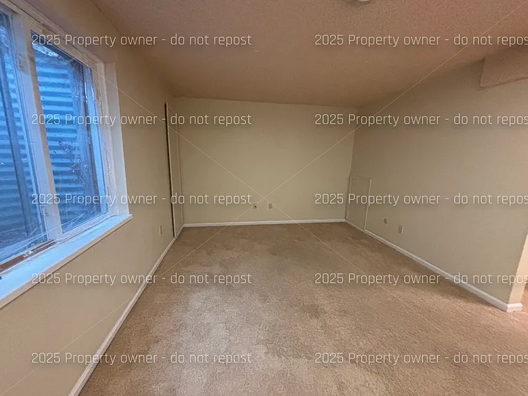 2010 S Xenia Way — Photo 45