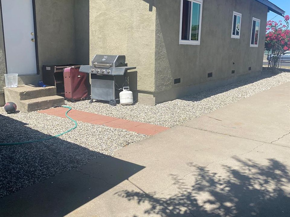 1st image of 3011 Anne St