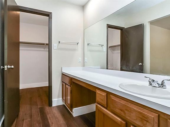 4th image of 10252 Rockcrest Dr