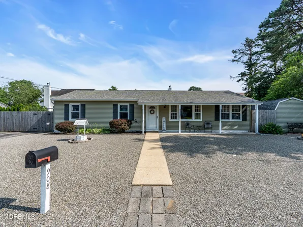 908 Madison Avenue, Toms River, NJ 08757