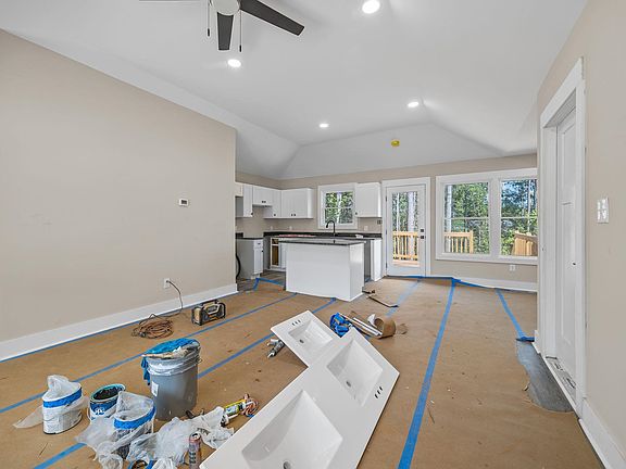 5th image of 532 Briarwood Dr