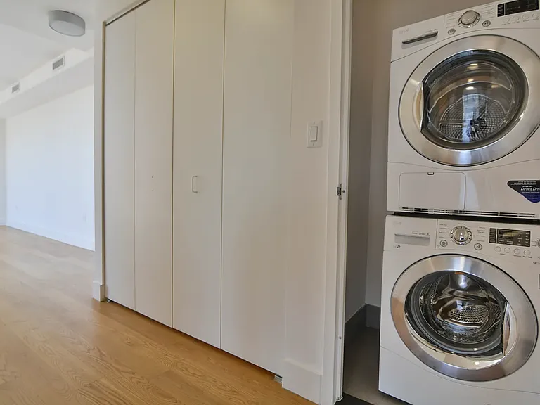 267 Pacific St #PHA — Photo 8