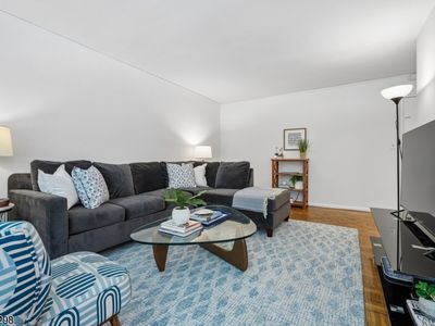 465-73 Valley St Unit 2E #2E, Maplewood, NJ, 07040