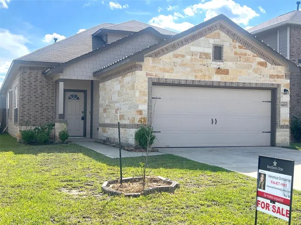 14211 Grand Hills Dr, Conroe, TX 77303