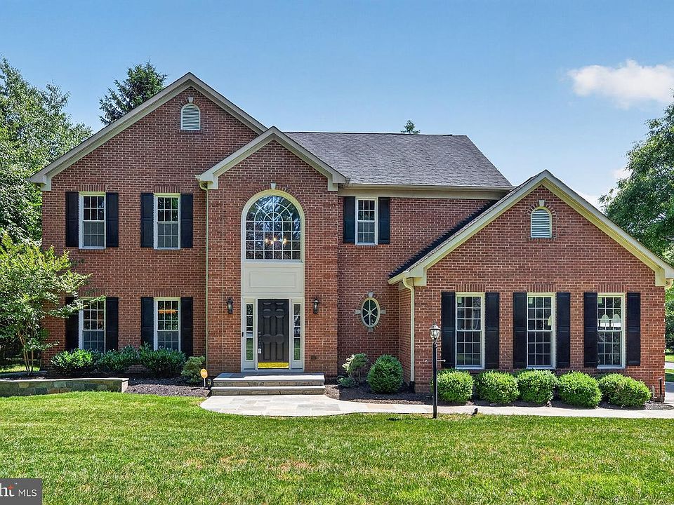 1st image of 13435 Fairland Park Dr
