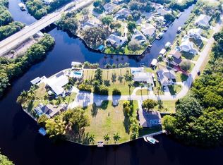 471 Seaworthy Rd, North Fort Myers, FL 33903