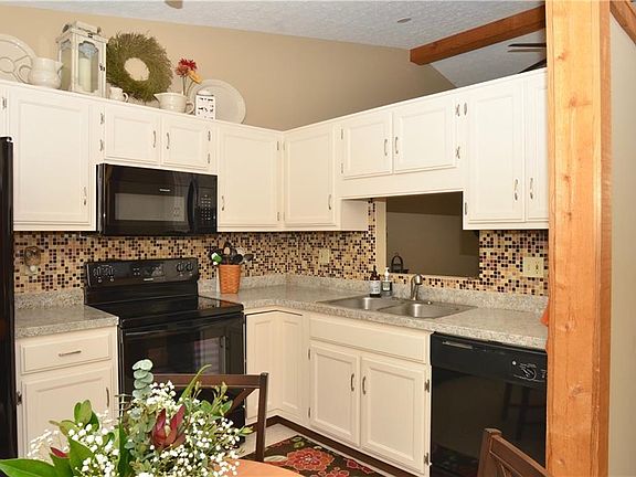 2nd image of 5279 Creekside Blvd Unit Q17