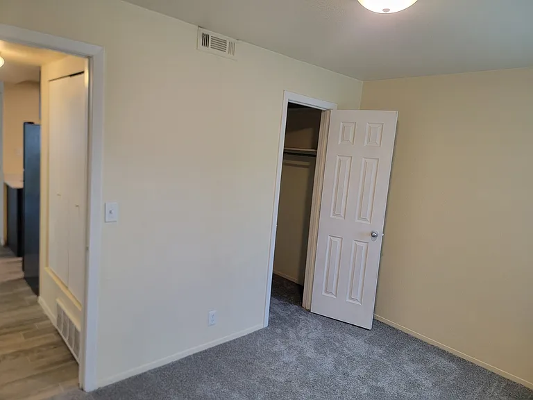 Covewood Village Apartments — Photo 18