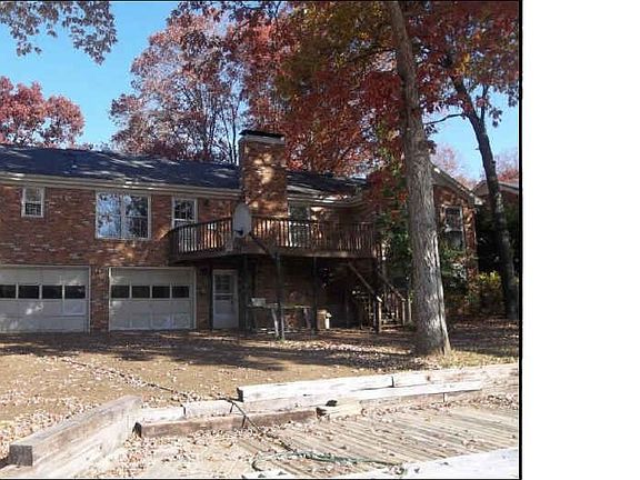 2nd image of 137 Creekwood Cir