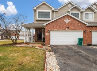 16027 Golfview Dr, Lockport, IL 60441