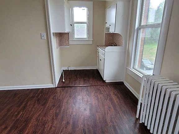 4th image of 3012 Felix St APT 3