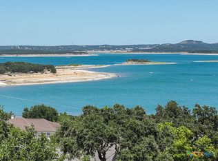 301 Lost Oak, Canyon Lake, TX 78133