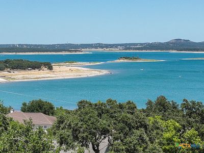 301 Lost Oak, Canyon Lake, TX, 78133