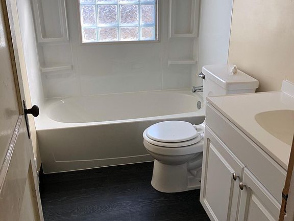 3rd image of 2752 Allegheny Ave