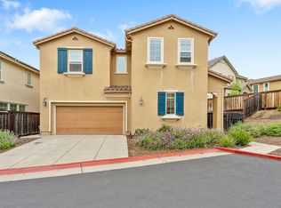 858 Blossom Rock Ln, Folsom, CA 95630