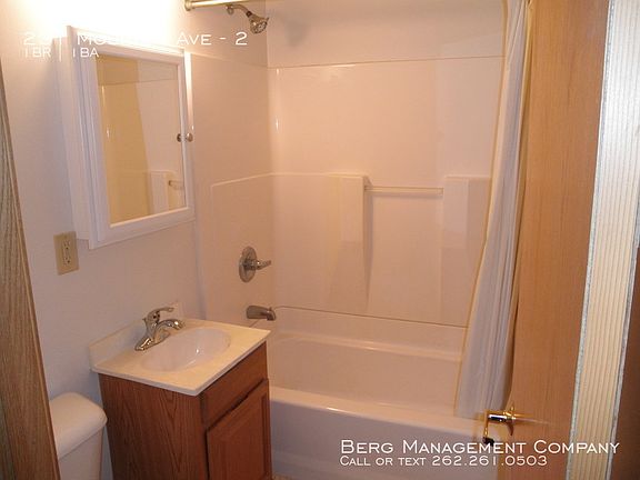 5th image of 231 Mountain Ave APT 2