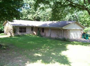 1006 W 17th Ter, Russellville, AR 72801