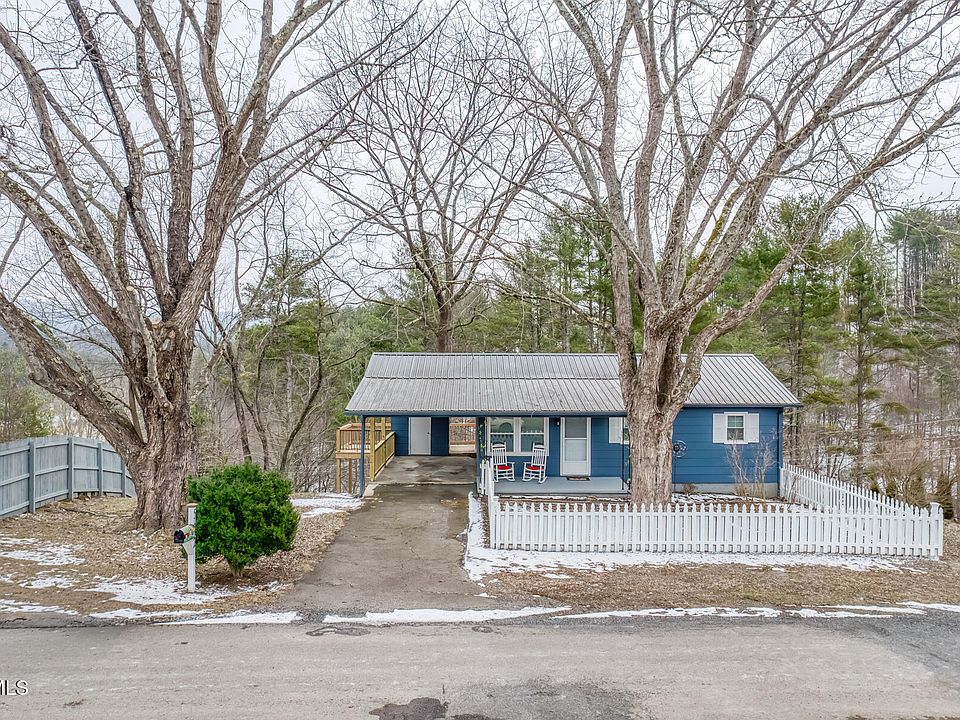 1st image of 502 Hospital Hill Rd