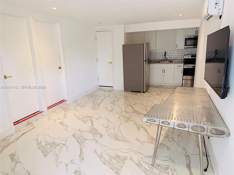 201 Calle Grande Dr #1 — Photo 4