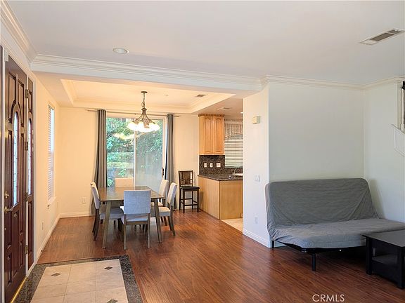 4th image of 42 Alta St Unit A