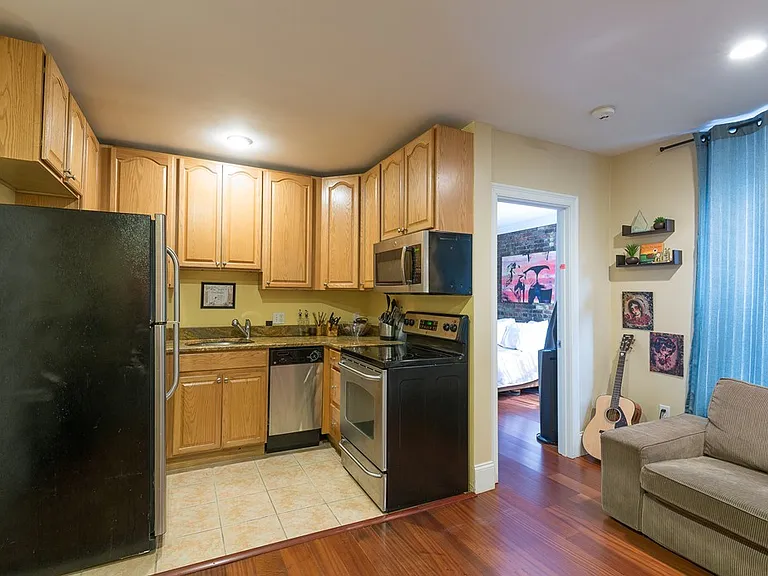 497 Beacon St #5A — Photo 5