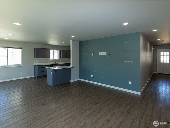4th image of 2362 SE Marlette Road