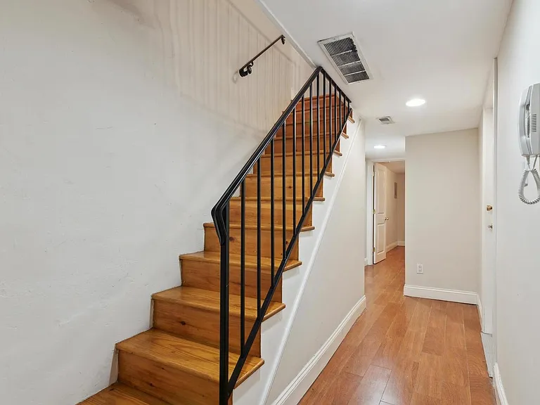 750 S Martin St #1 — Photo 12