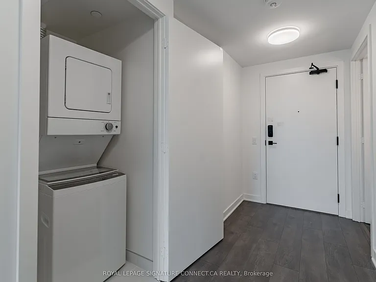 1185 Dupont St #421 — Photo 10