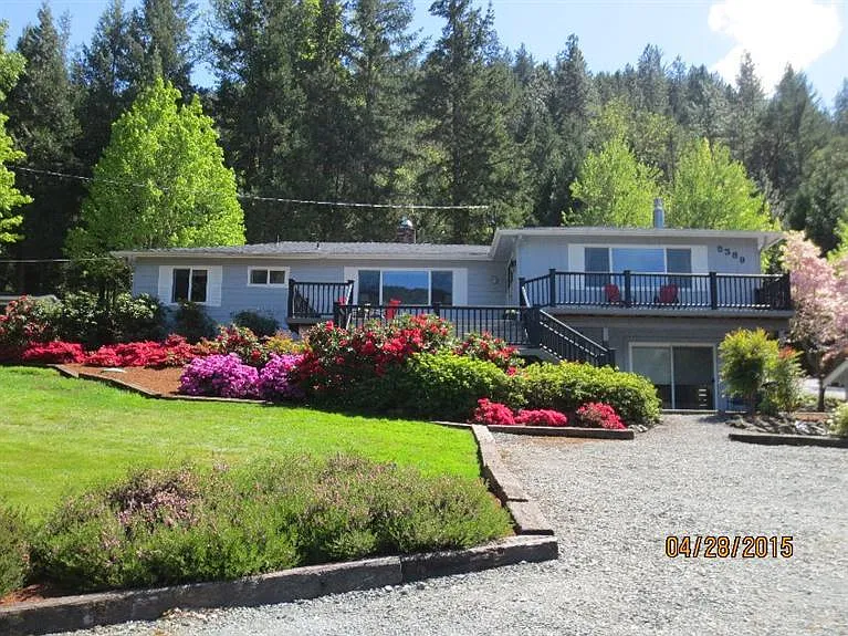 5389 Rogue River Hwy photo 1