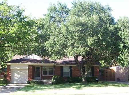 1st image of 604 Lockwood Dr