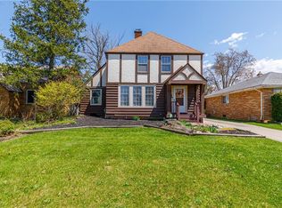 541 E 266th St, Euclid, OH 44132