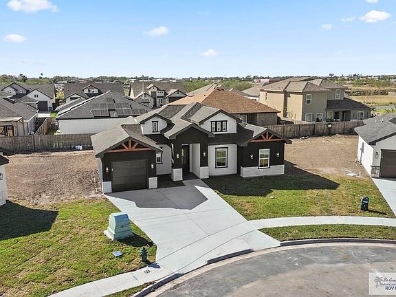 4th image of 126 Marigold Rd