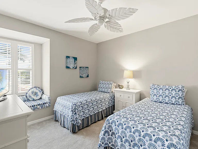 218 Waterway Ct #202 — Photo 15