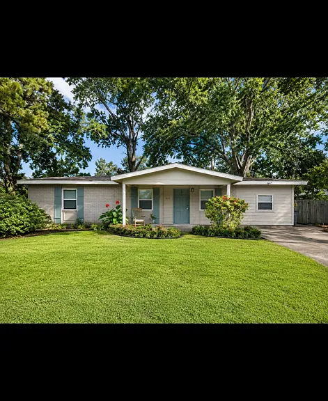 9544 Rainford Rd — Photo 1