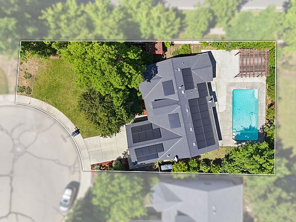 2nd image of 5240 W Wren Court