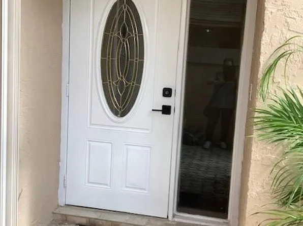 (undisclosed Address), Miami, FL 33179