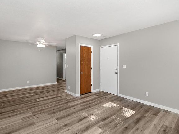 5th image of 6061 2nd St NE #4