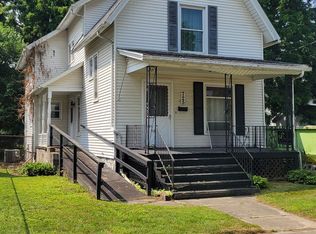 725 River St, Owosso, MI 48867