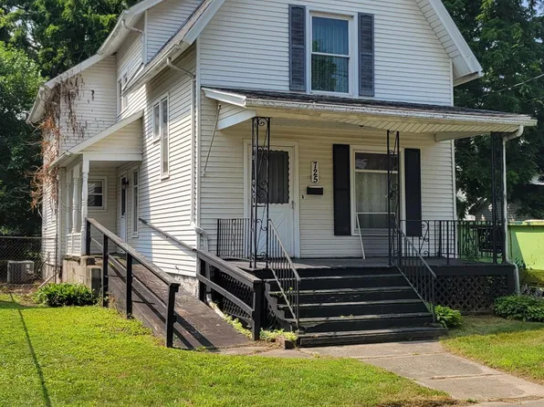 725 River St, Owosso, MI 48867