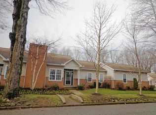 1242 Top Rd, Erie, PA 16505