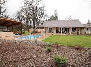 10977 Oak Run Rd, Oak Run, CA 96069