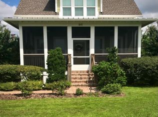 841 Wide Water Cir, Wewahitchka, FL 32465