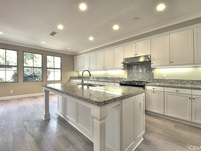46 Larkfield — Photo 8