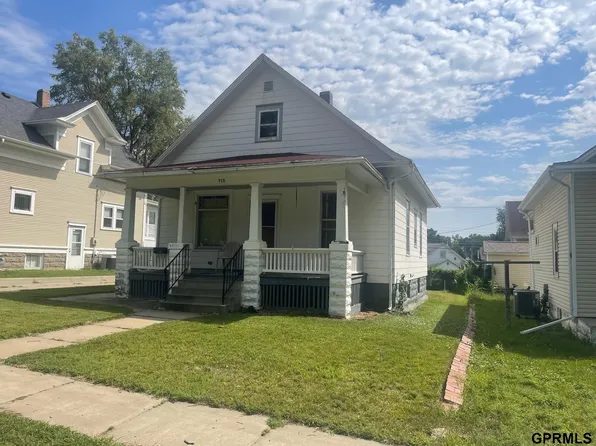 715 D St, Lincoln, NE 68502