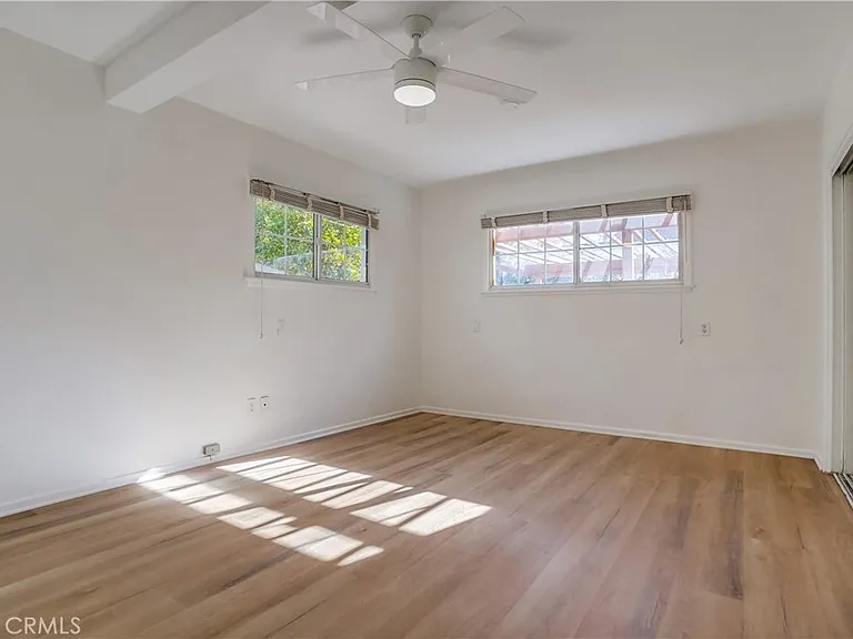 12528 Albers St — Photo 16